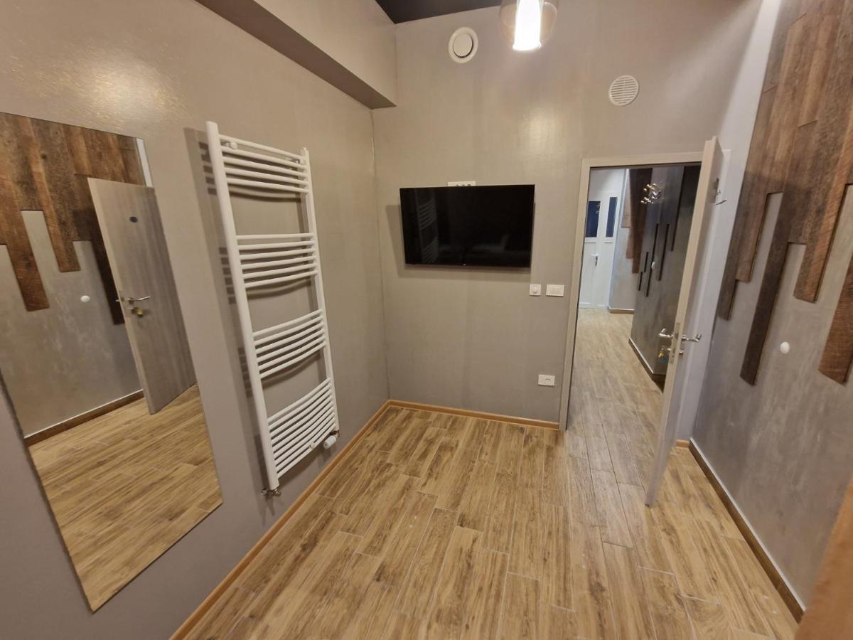 Apartmani New York Нова Градиська Екстер'єр фото