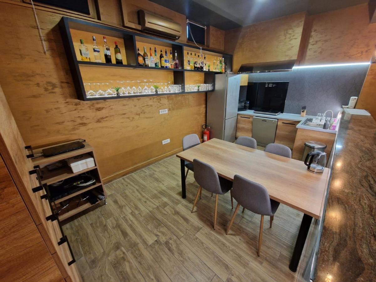 Apartmani New York Нова Градиська Екстер'єр фото